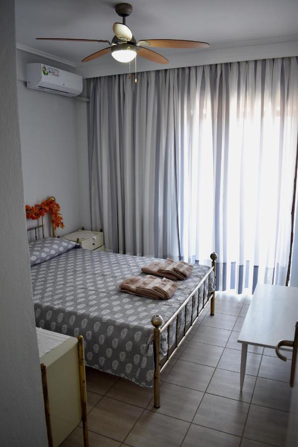 Alkyon Perea Apartments Peraía Esterno foto